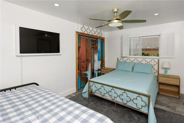 Building Photo - 2214 W Oceanfront