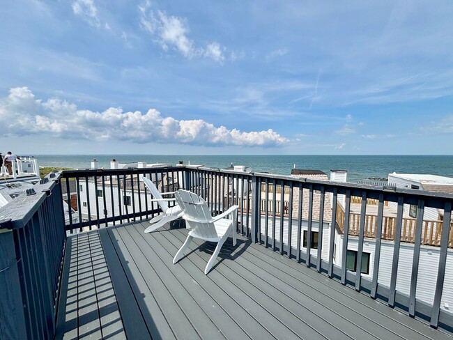 Building Photo - Stunning Condo Near Chesapeake Bay