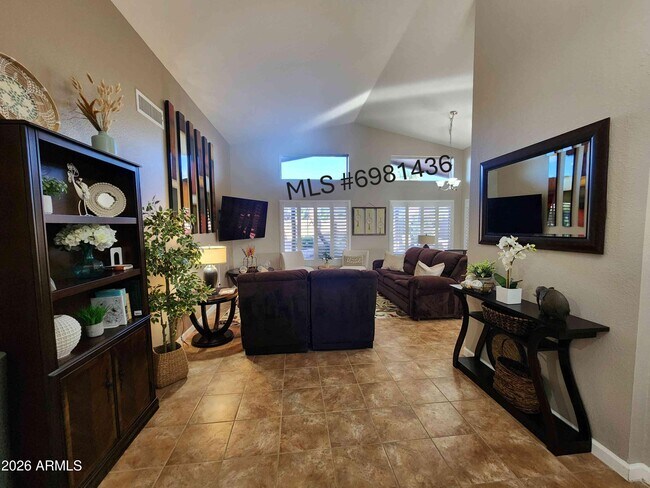 Building Photo - 15548 W Catalina Dr