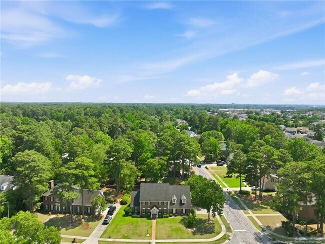 Building Photo - 3525 Prestwick Dr