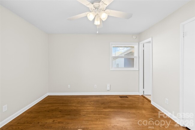 Building Photo - 4033 Woodgreen Terrace