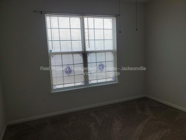 Building Photo - 11462 Carson Lake Dr