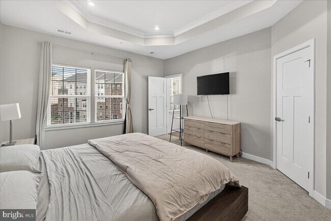 Building Photo - 16224 Bright Star Wy