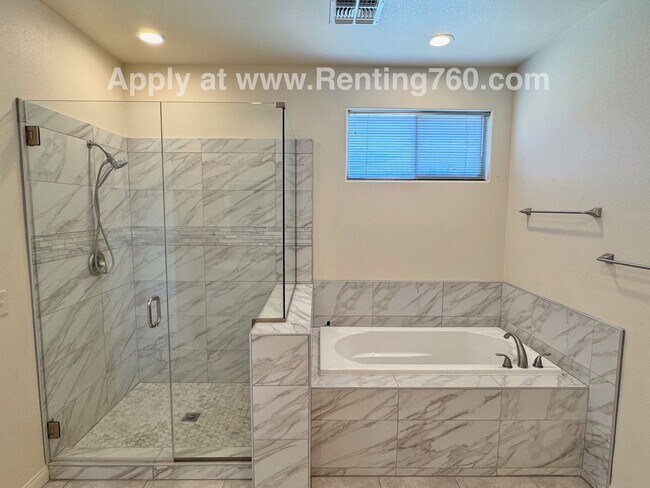 Building Photo - Incredible 4 Bed 3 Bath Home In Sage Estates!!!
