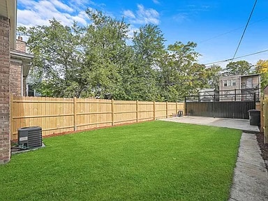 back yard - 1019 N Springfield Ave