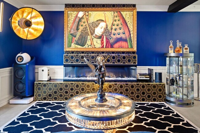 Building Photo - 8543 E Valley Vista Dr