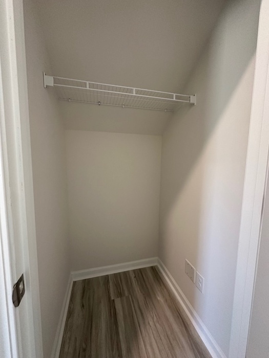 Building Photo - Brand New Home