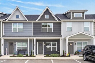 Building Photo - Pet Friendly Two Bedroom!