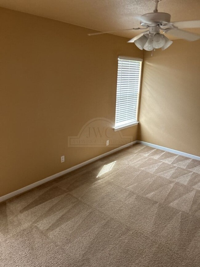 Building Photo - 5508 Aquarius Dr