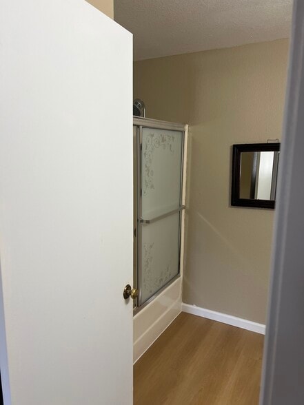 Building Photo - 7 Lancaster Cir