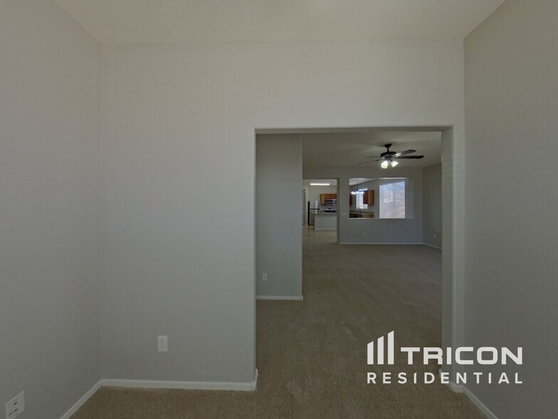 Building Photo - 3327 W St Kateri Dr