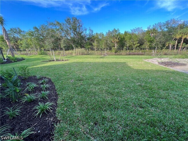 Building Photo - 2122 Yellowfin Cir