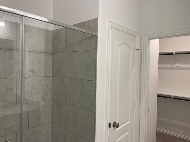 Building Photo - 31351 Horseshoe Meadow Bend Ln