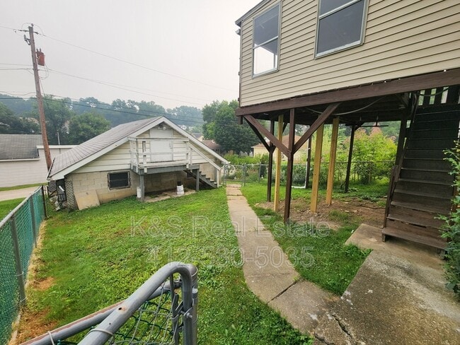 Building Photo - 79535 Reamer St