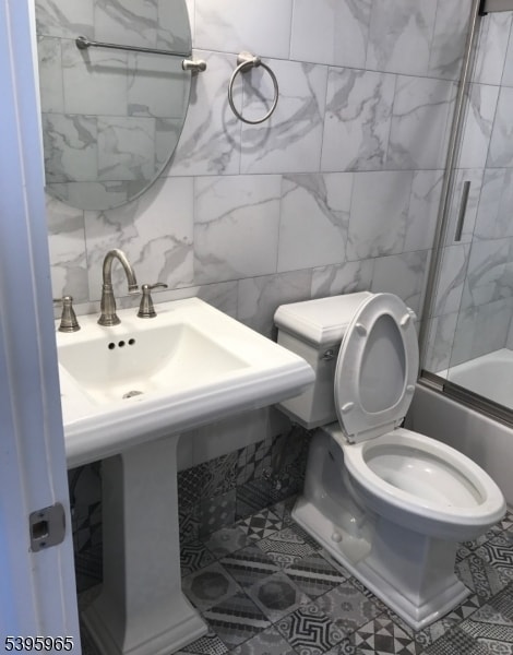 Building Photo - 377 Bloomfield Ave