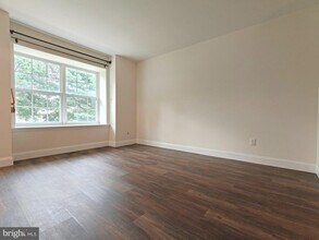 Building Photo - 104 Coventry Way