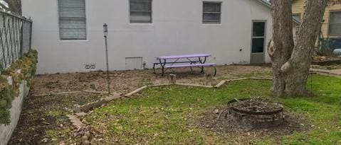 Building Photo - 1500 Ullrich Ave