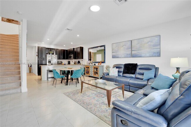 Building Photo - 23302 SW 110th Ave