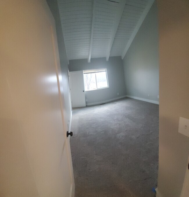 Building Photo - 6386 Wolcott Ct