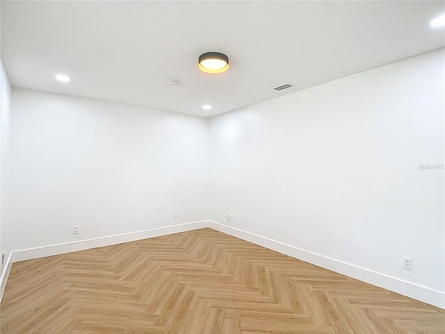 Building Photo - 13211 Pleasant Hill Farm Rd