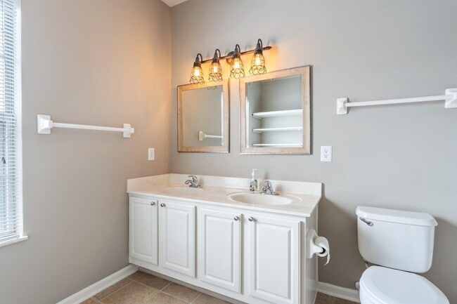 Building Photo - 6021 Craughwell Ln