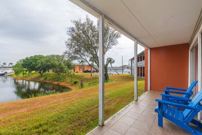 Building Photo - 4000 Gulf Terrace Dr