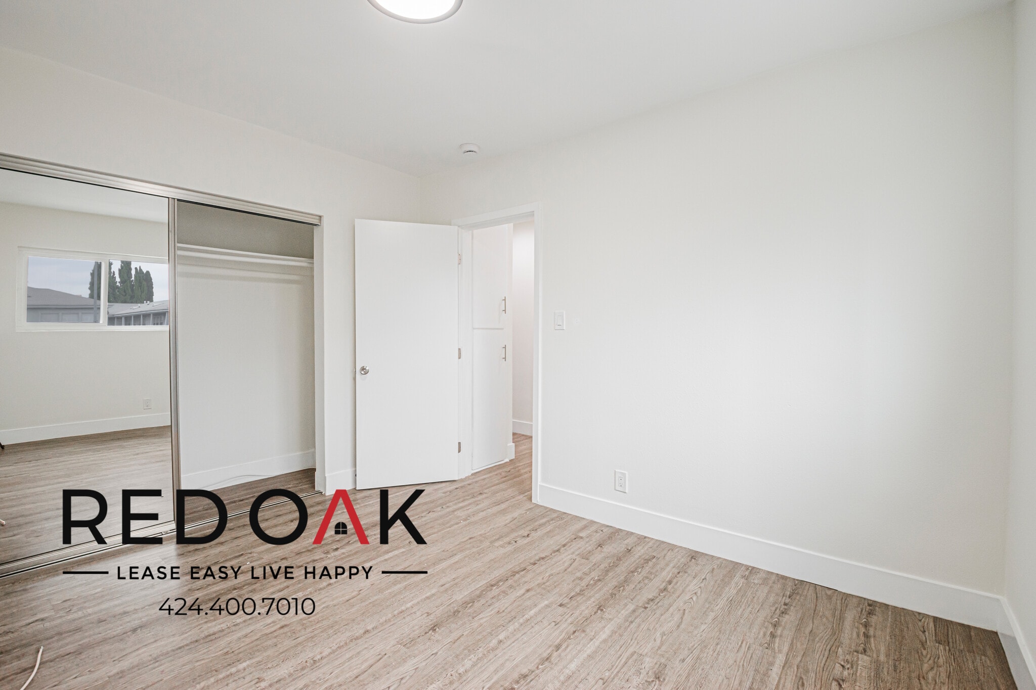 Building Photo - 4070 Venice Blvd.