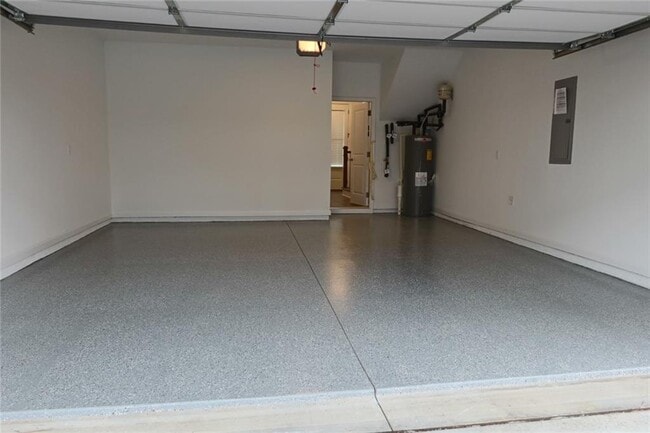 Building Photo - 5440 Howington Ct