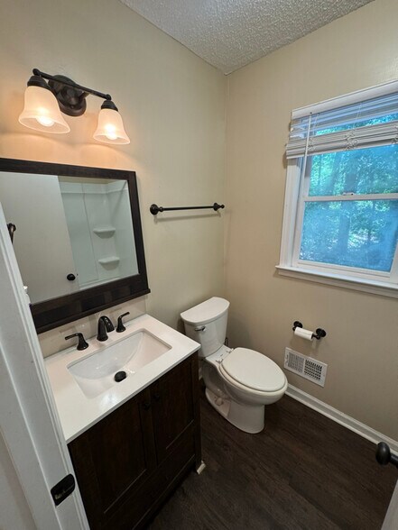Building Photo - 134 Rembert Martin Park