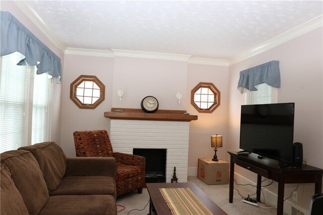 Building Photo - 195 Brookridge Dr