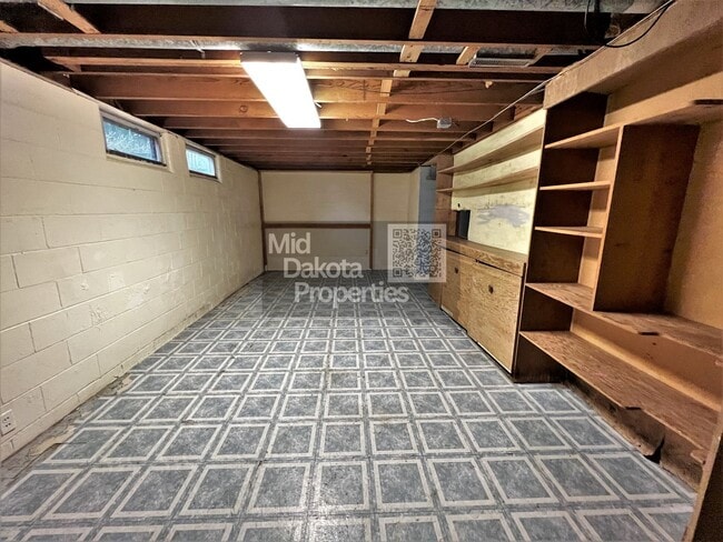 Building Photo - 710 S Wisconsin-2 Bedroom House