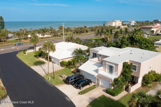 Building Photo - 554 Majorca Ct