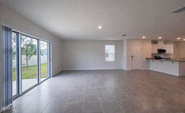 Building Photo - 2744 Golden Trout Ln