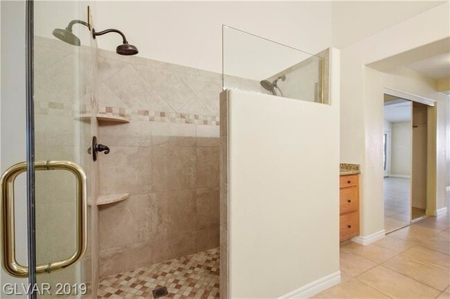 Building Photo - Single Story Townhome in Mountain Gate Community COMING SOON!