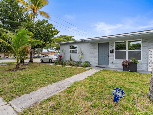 Building Photo - 5880 NW 19th St