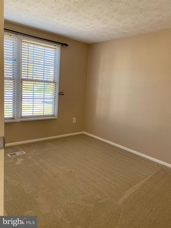 Building Photo - 1666 Barnstead Dr
