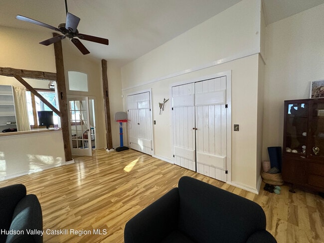 Building Photo - 180 Yerry Hill Rd