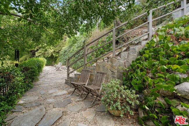 Building Photo - 5630 Spreading Oak Dr