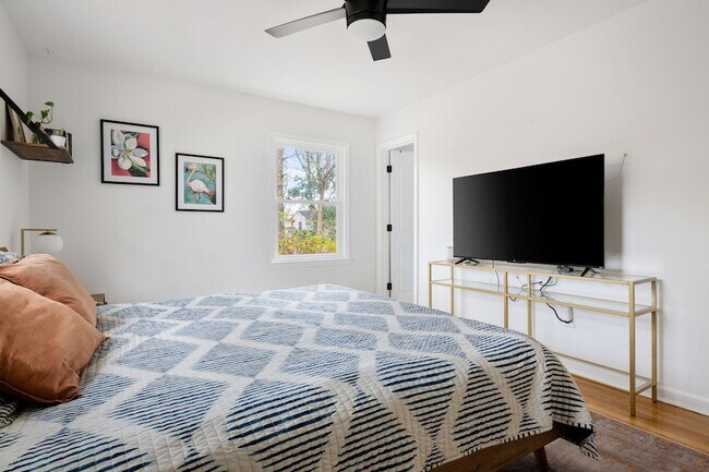 Building Photo - 1643 Boone Hall Dr