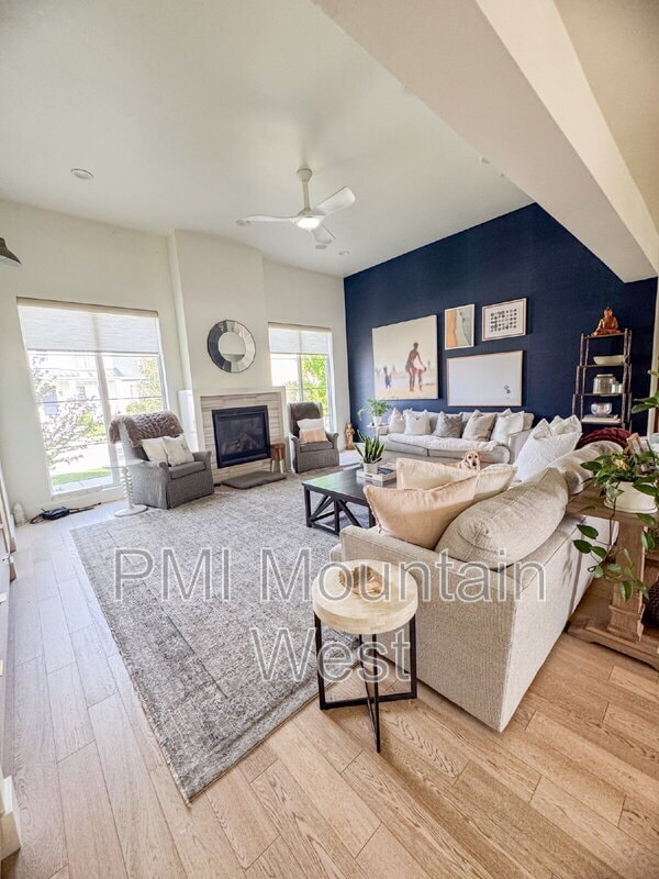 Building Photo - 703 N 920 E