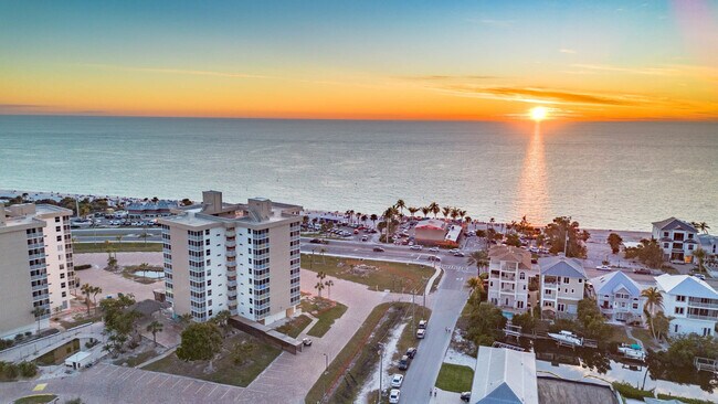 Building Photo - 5600 Bonita Beach Rd SW