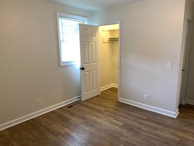 Primary bed main closet - 907A Malquin Dr