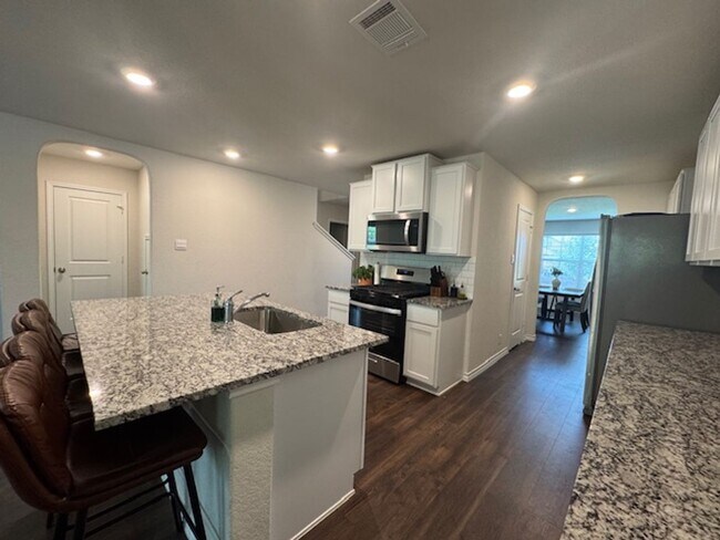 Building Photo - Spacious and Stylish, with over 2,500 sq ft Two-Story Home