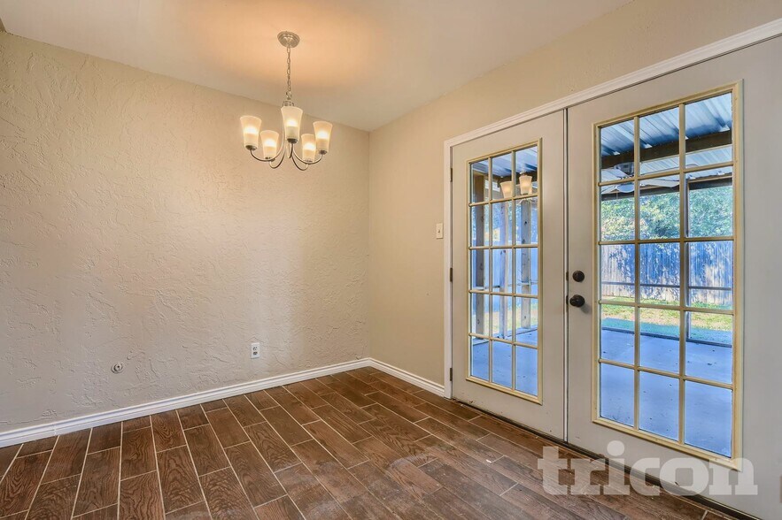 Building Photo - 716 Fair Meadows Dr