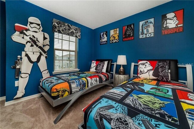 Building Photo - 8923 Zurich Ln