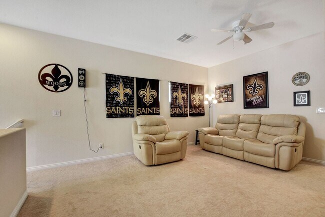 Building Photo - Beautiful Two Story Located on the Southwest
