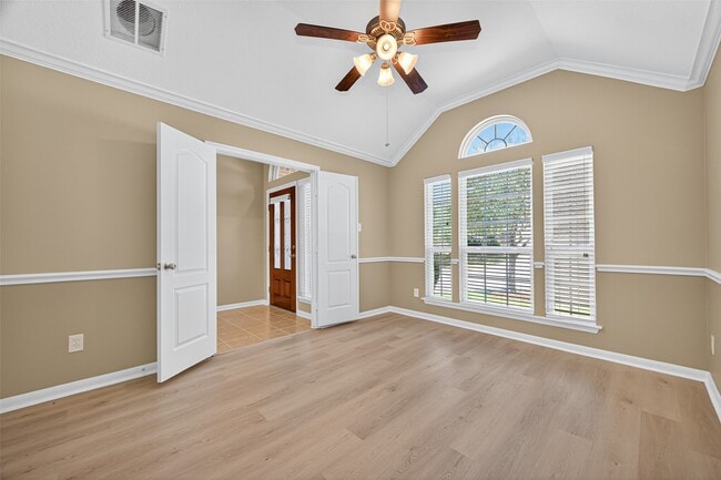 Building Photo - 21511 Venture Park Dr