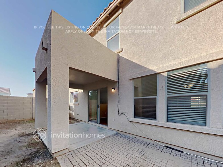 Building Photo - 9549 W Monte Vista Rd