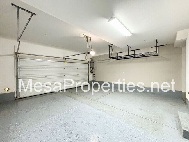 Building Photo - 2922 E Via Fiano