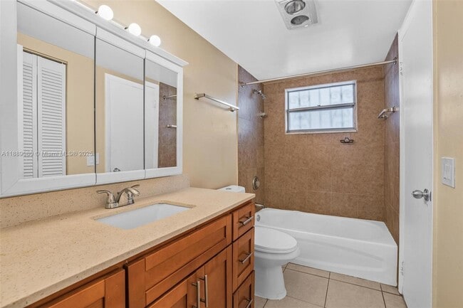 Building Photo - 15600 NW 7th Ave